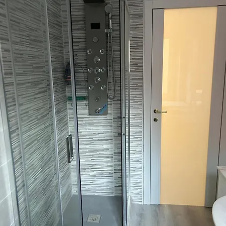 Apartment Casavarazze *